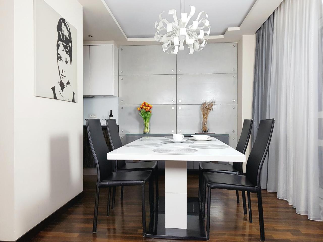 Chopin Apartments - Platinum Towers Варшава Екстериор снимка