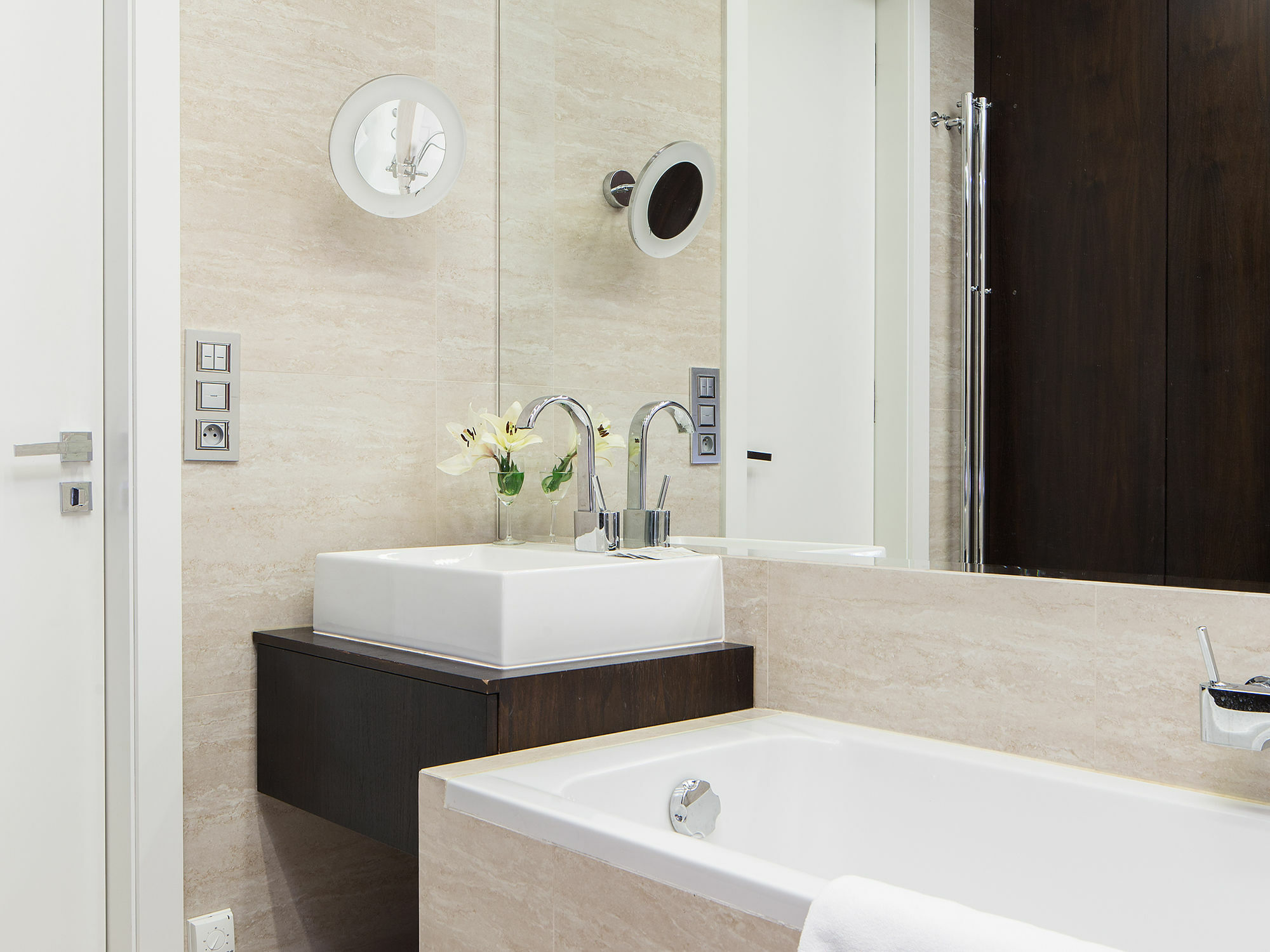 Chopin Apartments - Platinum Towers Варшава Екстериор снимка